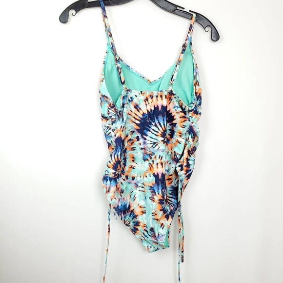 Cyn and Luca Junior's One Piece Swimwear - Picture 6 of 7